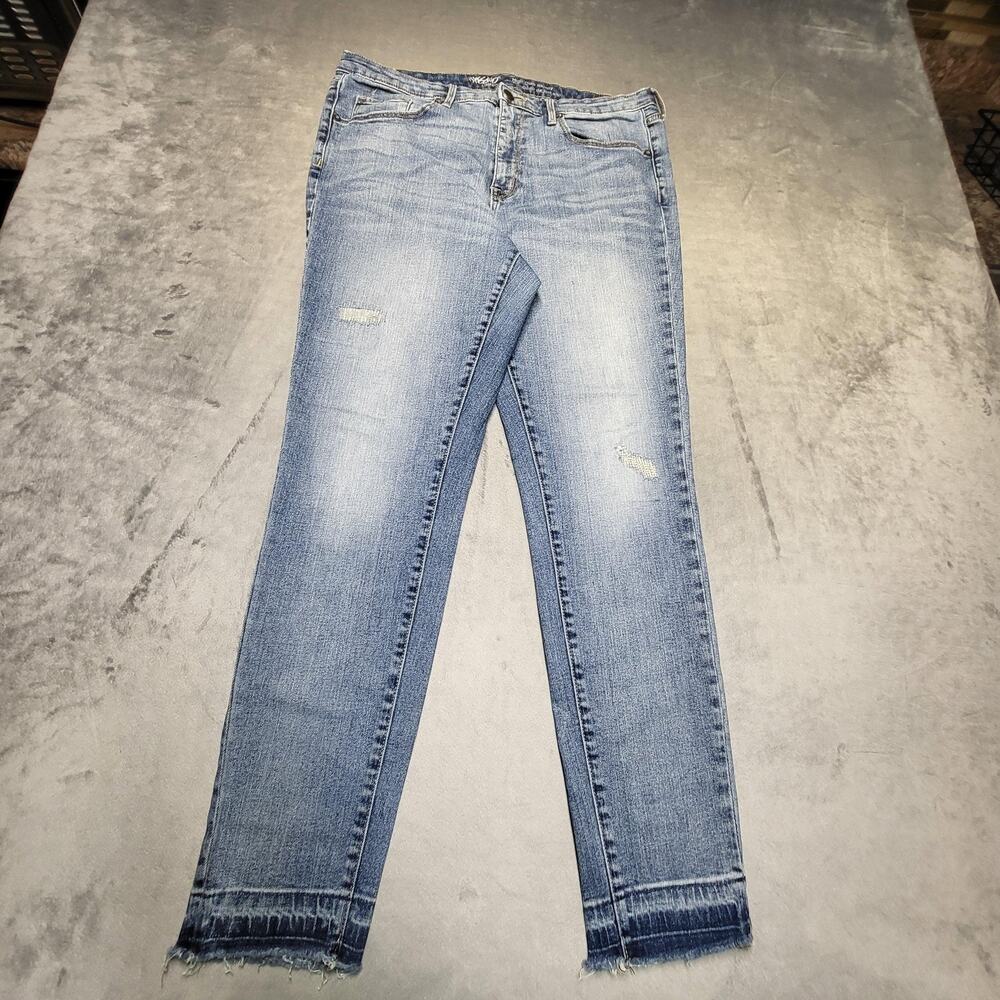 Mossimo Jeans Womens 14 Blue High Rise Skinny Crop Stretch Distressed Light Wash